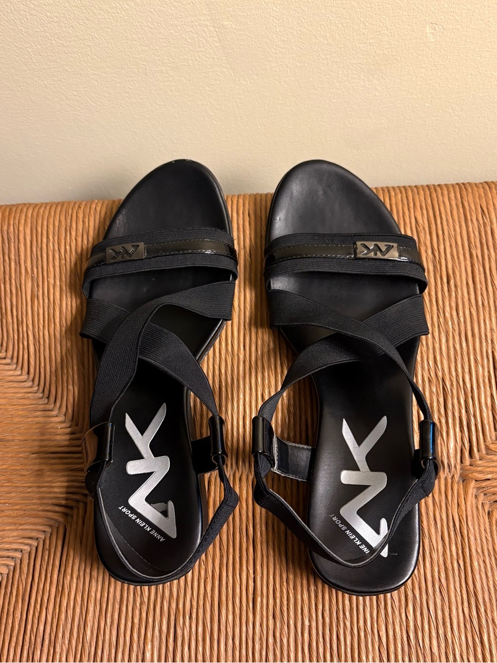 Pre-Owned Anne Klein Sport Sandals Size 8
